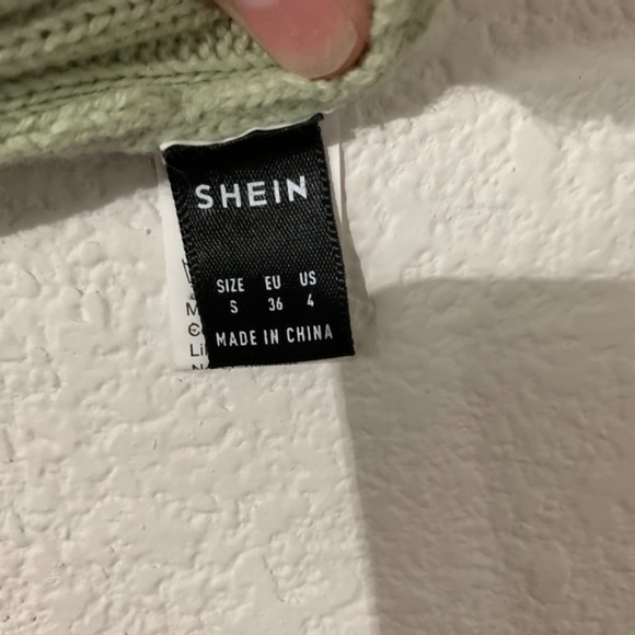 SHEIN Long Sleeve Crop Top - Picture 3 of 4